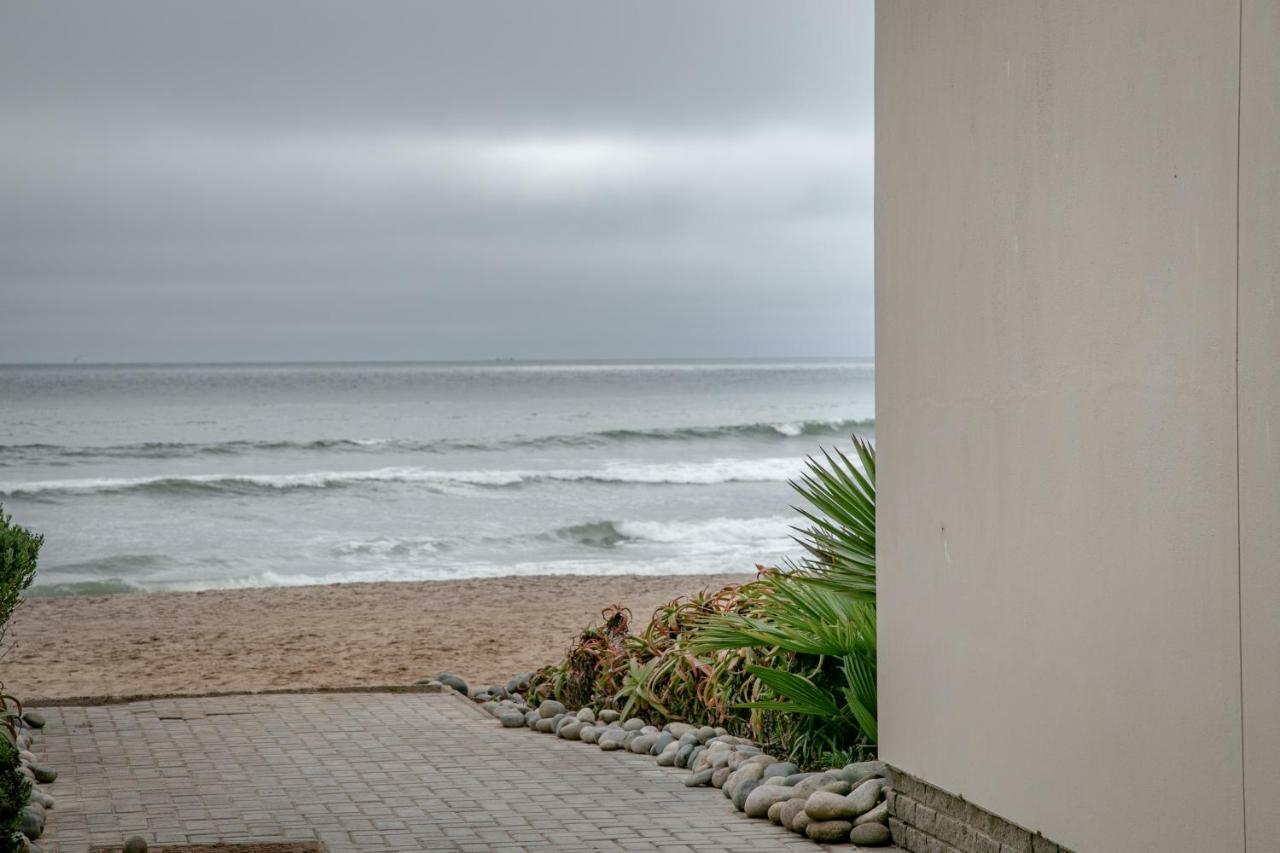 Blue Pearl - Situated Right On The Beach Swakopmund Extérieur photo