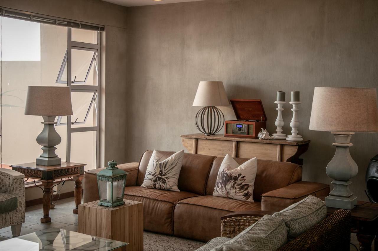 Blue Pearl - Situated Right On The Beach Swakopmund Extérieur photo