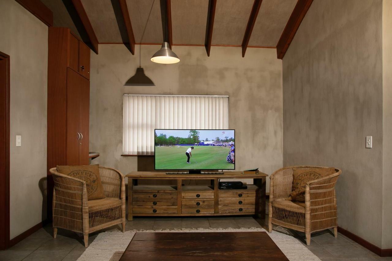 Blue Pearl - Situated Right On The Beach Swakopmund Extérieur photo